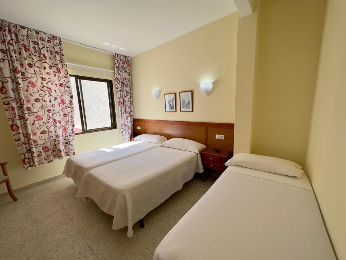 Hotel Cabello トレモリノス エクステリア 写真
