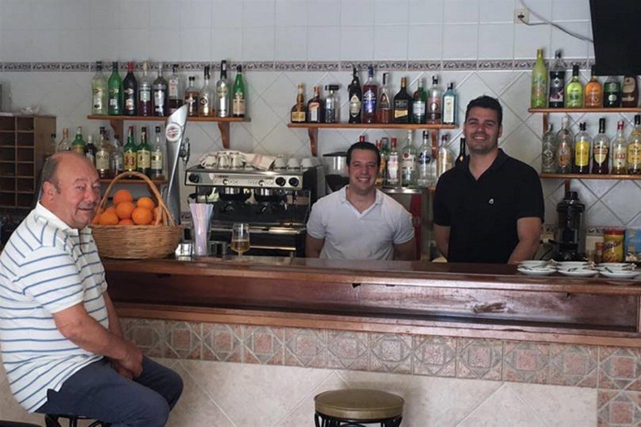 Hotel Cabello トレモリノス エクステリア 写真